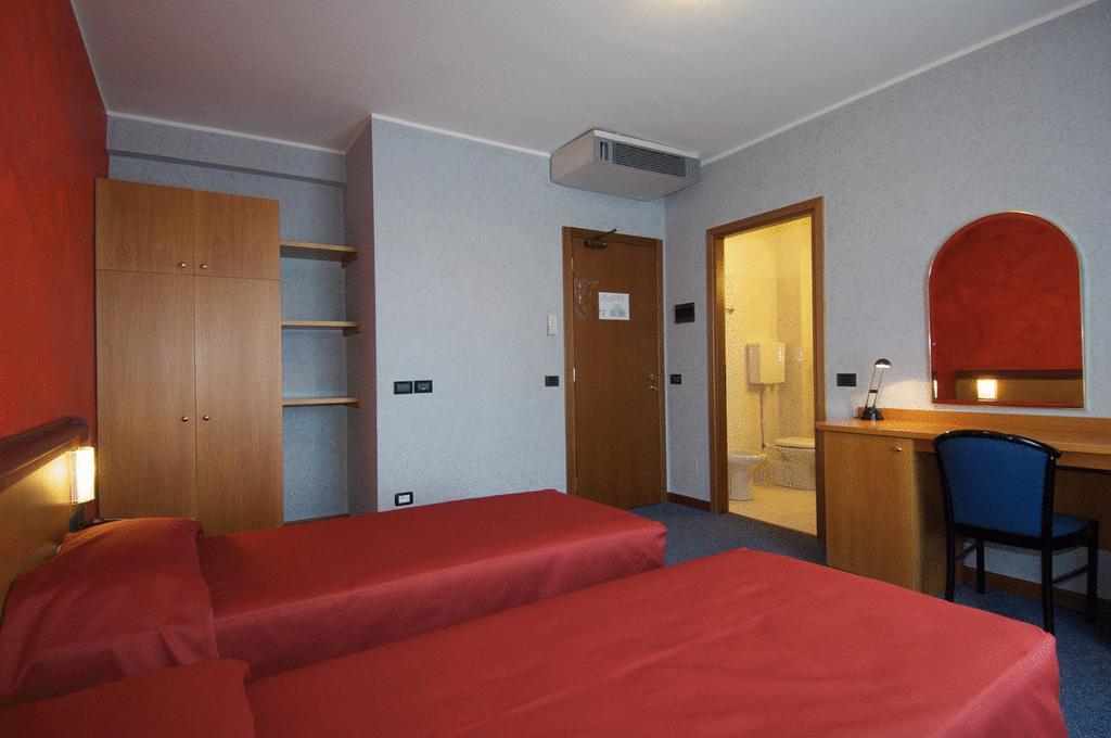 פורטו מנטובאנו Hotel Residence Ducale מראה חיצוני תמונה