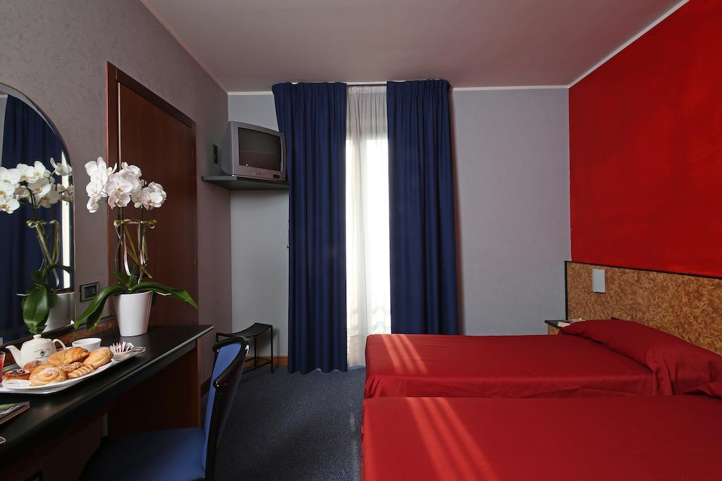 פורטו מנטובאנו Hotel Residence Ducale מראה חיצוני תמונה