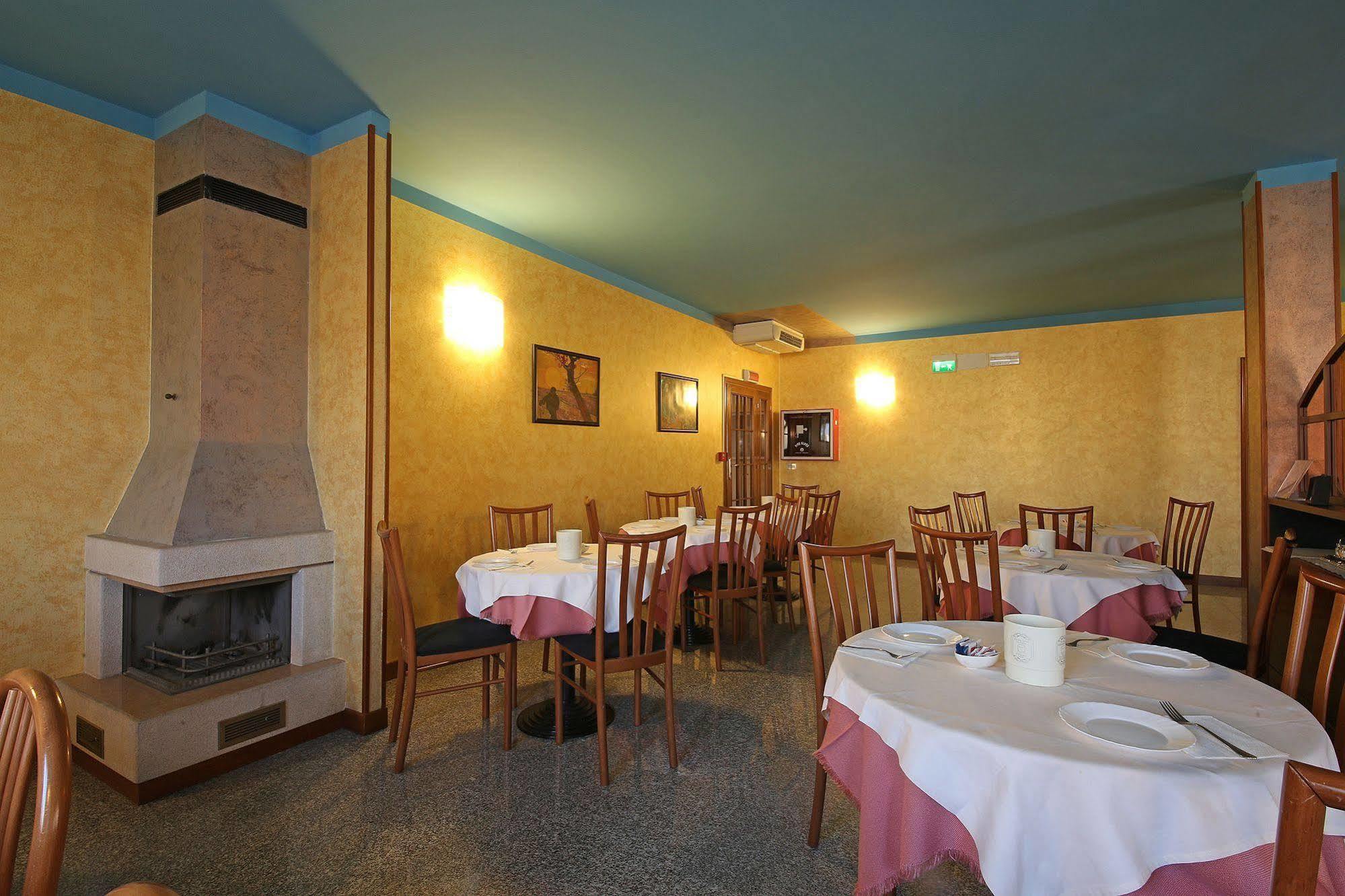 פורטו מנטובאנו Hotel Residence Ducale מראה חיצוני תמונה