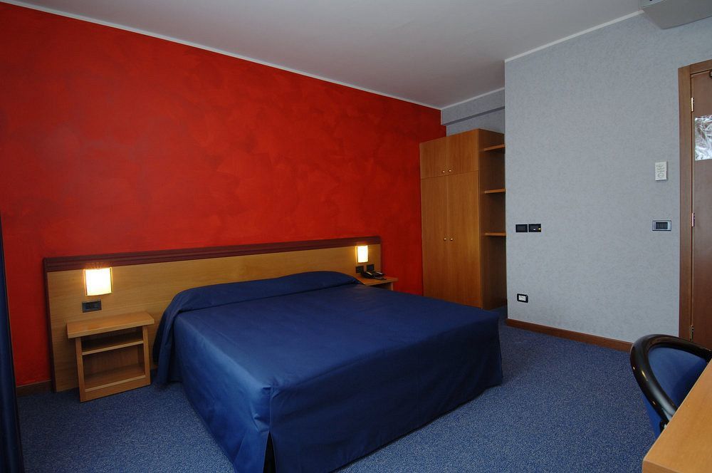 פורטו מנטובאנו Hotel Residence Ducale מראה חיצוני תמונה